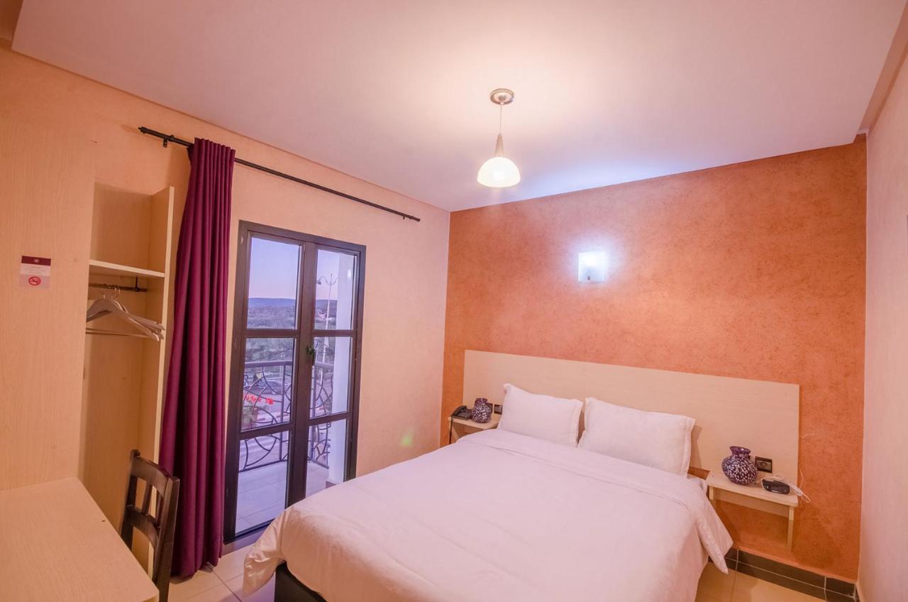 Hotel Inou Аурі Екстер'єр фото
