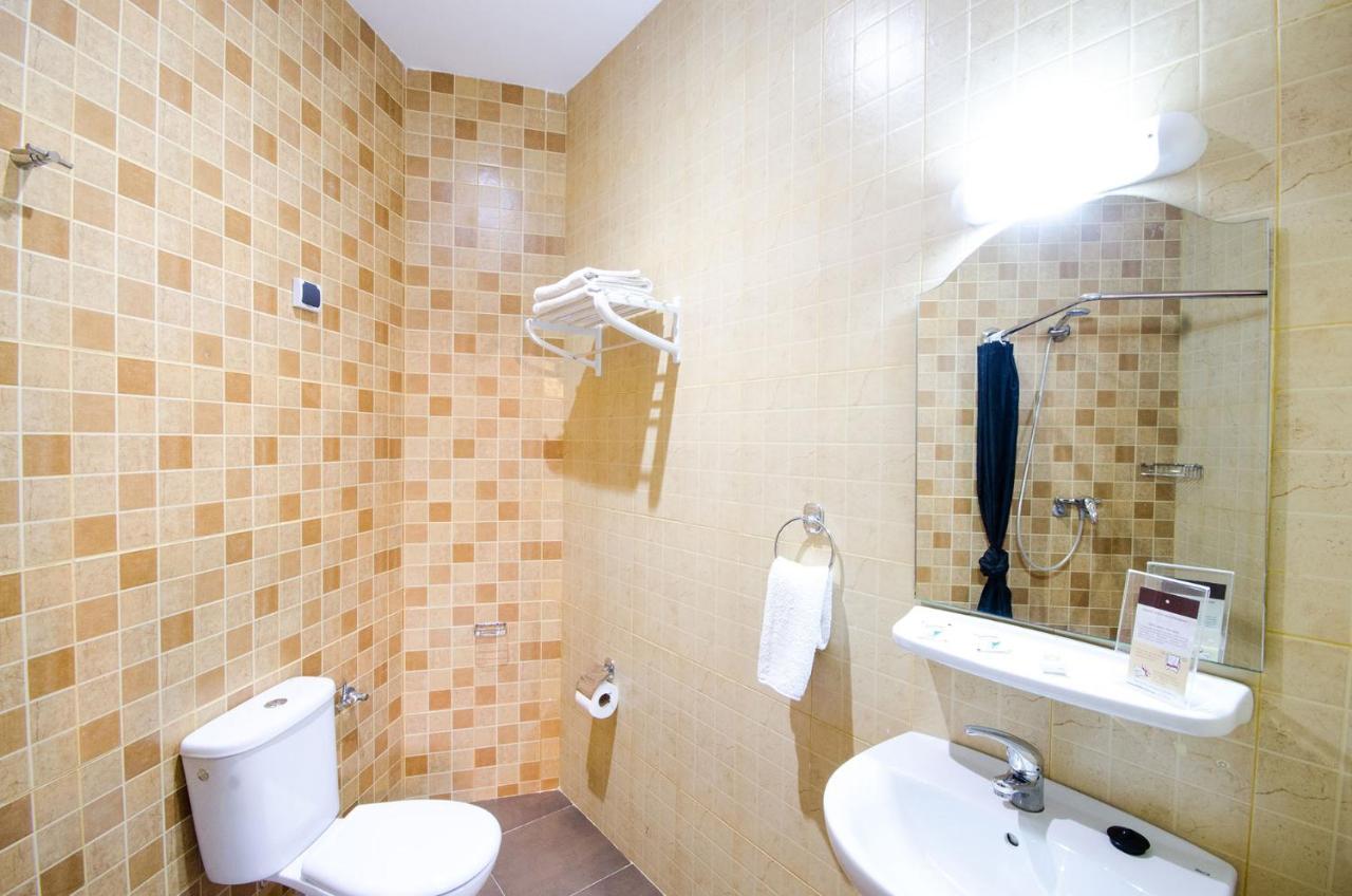 Hotel Inou Аурі Екстер'єр фото